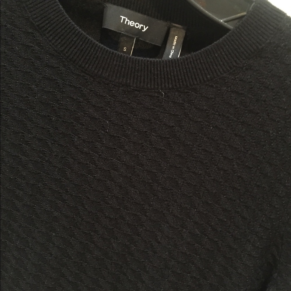 Theory Textured Tee - Picture 3 of 6